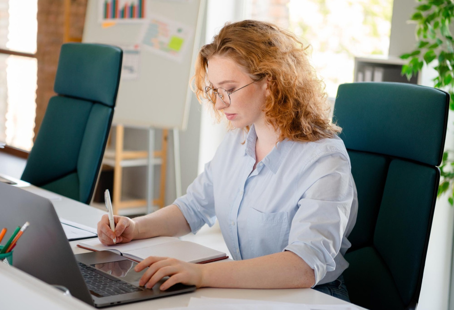 Гороскоп на 16 марта: Весам — ловить удачу, а Скорпионам — новые знакомства