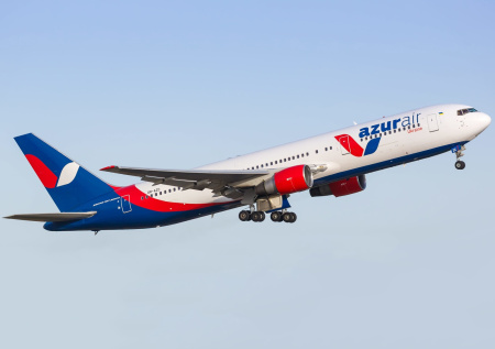 Вылетевший из Тюмени самолет подал сигнал тревоги