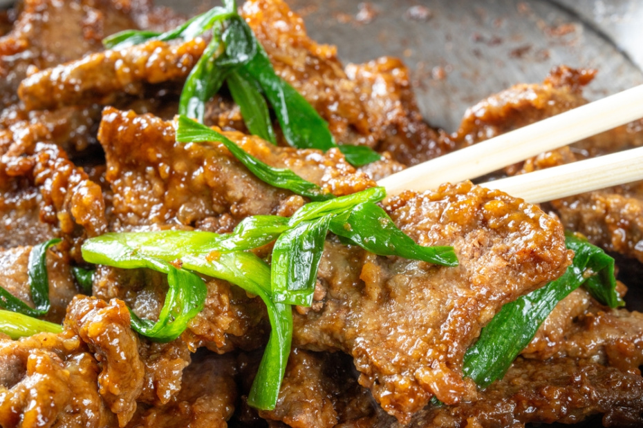 Медальоны из свиной печени в беконе