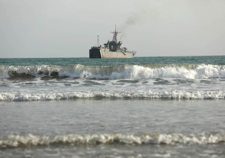 ВС США назвали иранский корабль «законной целью»