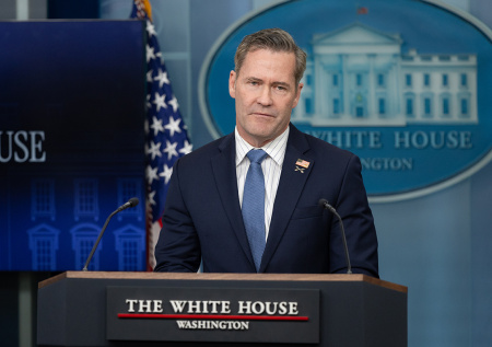 «Трагические ошибки»: в США открестились от удара по школе в Иране