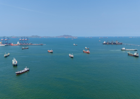 В США раскрыли, что иранские корабли вывозят из Китая на самом деле