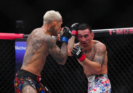 Холлоуэй не смог стать «самым опасным ублюдком» ММА