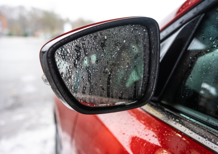 Военкор опубликовал фото последствий черного дождя в Тегеране