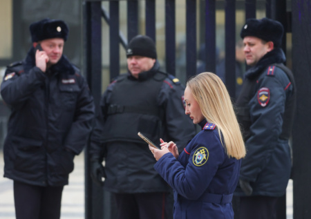 В Подмосковье бесследно пропали три подростка