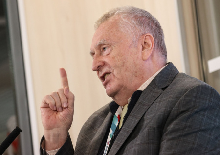 Жириновский предсказал высокую цену на нефть