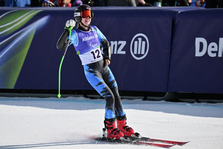 Варвара Ворончихина (Россия) после финиша в супергиганте среди женщин на соревнованиях по горнолыжному спорту XIV зимних Паралимпийских игр в Кортина-д'Ампеццо