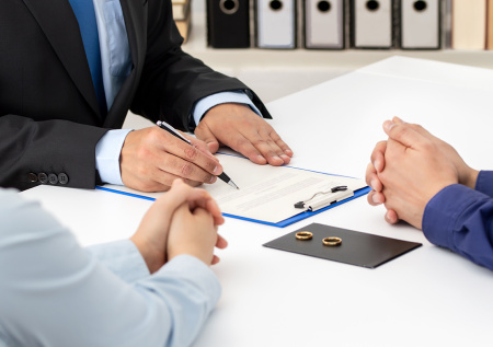 Ипотека при разводе: как делят квартиру и платежи в 2026 году