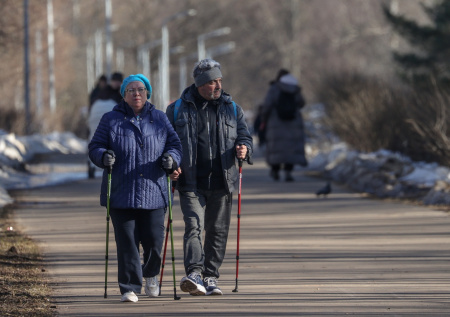 Москвичам пообещали потепление до плюс 10 градусов