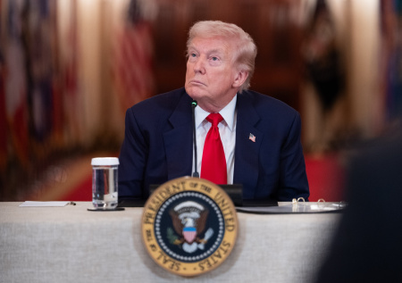 Политолог оценил отчаянные попытки Трампа сохранить лицо в войне с Ираном