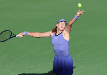 Российская теннисистка обматерила болельщиков после вылета в Индиан-Уэллсе