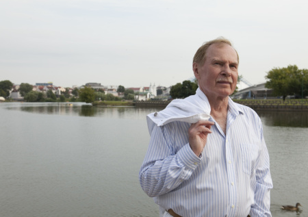 Владимиру Гостюхину — 80: лучшие роли, смерть близких на СВО, дочь в США