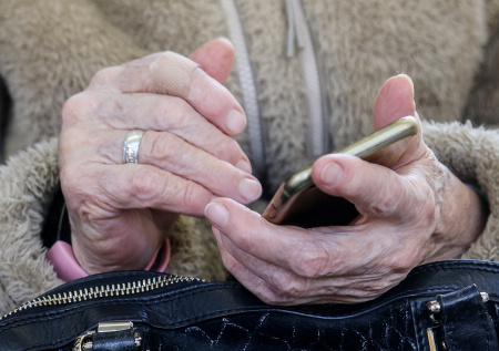 В МВД предупредили о звонке от «пристава», который может оставить без денег