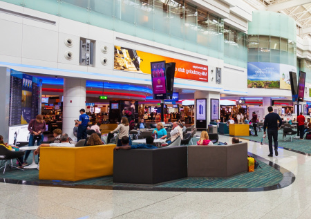 Обстановка в Дубае вечером 10 марта: последние новости, что в аэропортах