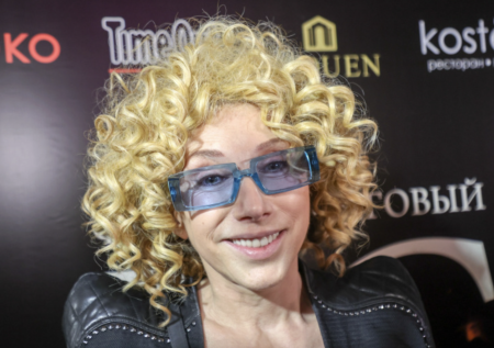 Роман с коллегой, похудение, долги: куда пропала Елена Воробей