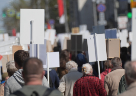 У простых американцев спросили, как они относятся к войне в Иране