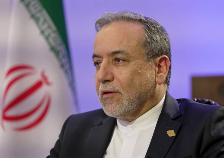 Глава МИД Ирана иронично поблагодарил американское командование