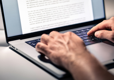 Вьетнам и Таиланд призвали жителей переходить на удаленку из-за кризиса