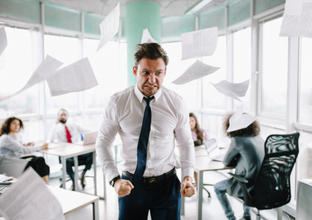 В Роскачестве предупредили о последствиях за порчу имущества на работе