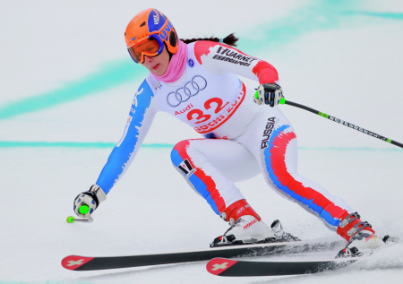 Российскую спортсменку-колясочницу уронили в аэропорту Турции