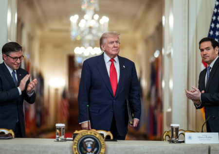 Песков оценил миротворческие усилия Трампа по Украине