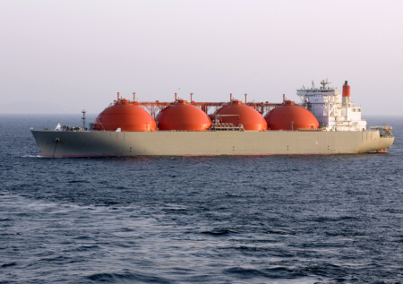 «Давно существовали»: Андрианов об атаке на российский газовоз