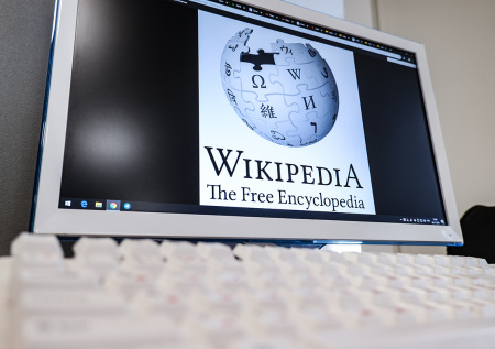 В РФ предложили ограничить доступ к «Википедии» из-за распространения лжи