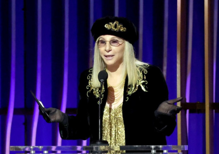 Барбра Стрейзанд получит почетную награду в Каннах