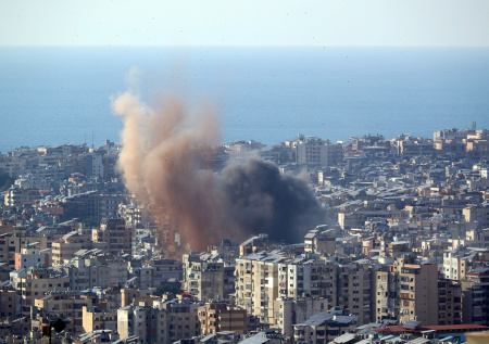 Стало известно о бомбардировке Бейрута