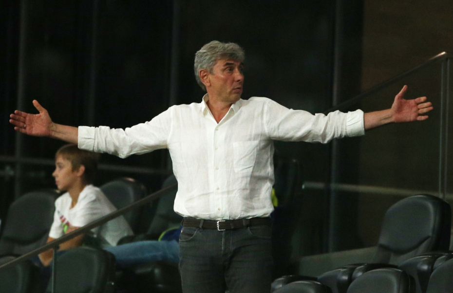 Сергей Галицкий на трибуне во время матча 2-го тура чемпионата России по футболу среди клубов Премьер-лиги между ФК «Краснодар» (Краснодар) и ФК «Спартак» (Москва), 2022 год