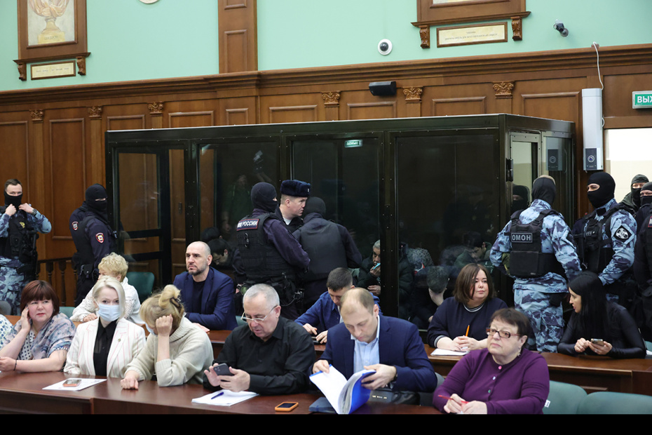 Второй Западный окружной военный суд приговорил к пожизненному лишению свободы четырех исполнителей теракта в концертном зале «Крокус Сити Холл» — Шамсидина Фаридуни, Далерджона Мирзоева, Мухаммадсобира Файзова и Саидакрами Рачабализоду