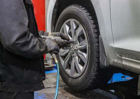 Водителям рассказали, как сэкономить на шиномонтаже
