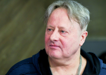 Работа с Зеленским, борьба с алкоголизмом, СВО: как живет Эдуард Радзюкевич