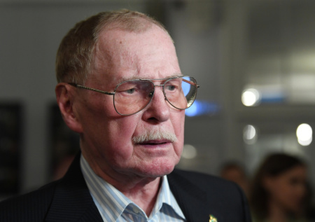 Завершение карьеры, дочь в США, слова об СВО: как живет Владимир Гостюхин