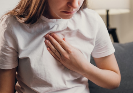 «Синдром салоны красоты»: невролог назвал три неожиданные причины инсульта