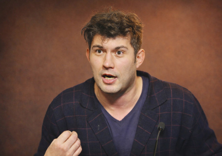 «Никогда не бил Арину»: Алибасов о скандалах с женой и страхе за дочку