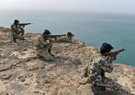 Политолог ответил, разблокирует ли Иран Ормузский пролив для Европы