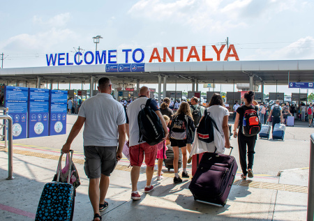 Дипломаты рассказали о маршруте эвакуации россиян через Анталью