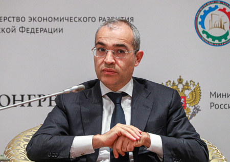 В Баку назвали самый важный маршрут для транзита товаров из Китая в Европу