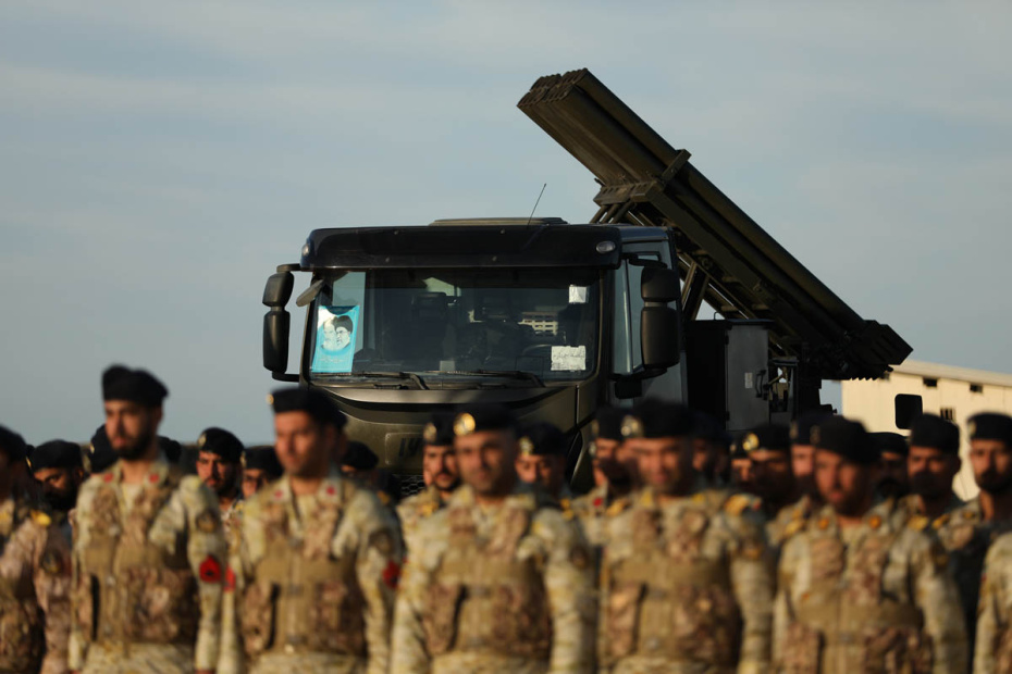 Иранские солдаты