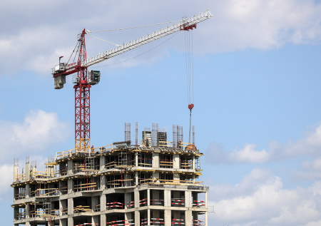 Власти раскрыли, сколько потратили на строительство соцобъектов в России