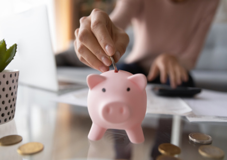 Психолог рассказала, как побороть боязнь бедности