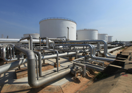 Монголия построит резервуары на 480 тыс. тонн для нефтепродуктов из России