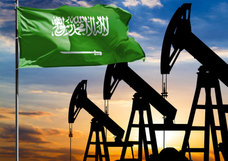 Саудовская Аравия резко сократила добычу нефти