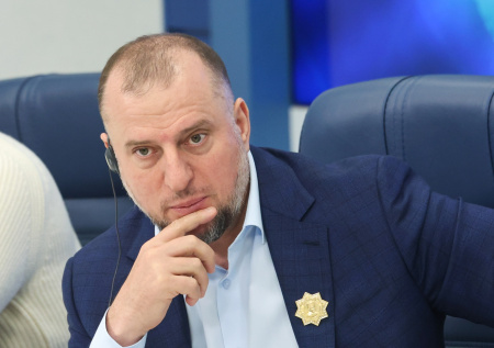 Алаудинов предположил, зачем Германия и Великобритания усиливают свои армии