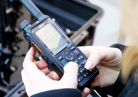 Рация вместо мобильника: как настроить частоту в городе и обойти штрафы