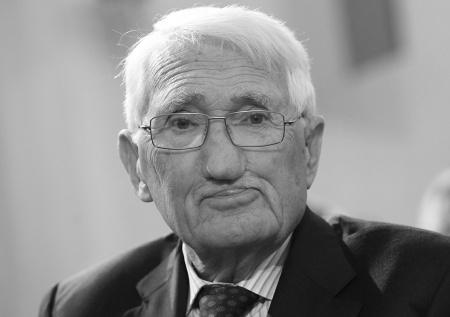 Известный философ и критик политики Запада умер в Германии