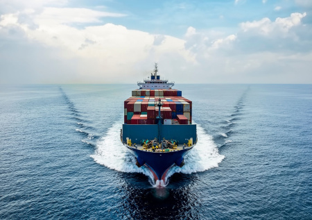 Шедший в Россию греческий танкер стал жертвой неизвестных сил