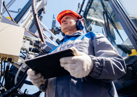 9 шагов к работе вахтовым методом: от поиска вакансии до первой смены