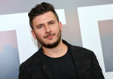 Глуховскому пришлось в спешке продать квартиры в центре Москвы